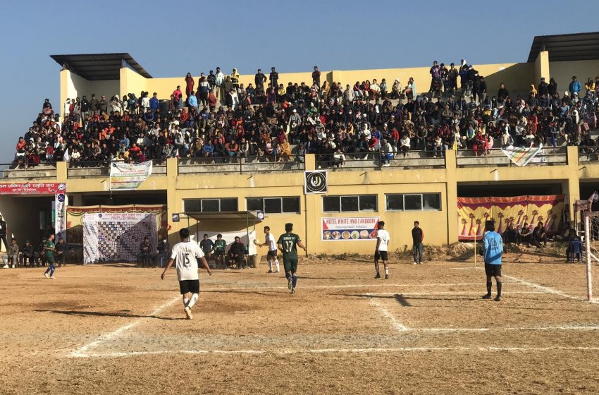  ७ए साइड फुटबल : सर्वाधिक नगद पुरस्कारकाे लागि बाह्रदेवी र रोयल फेमिली भिड्दै