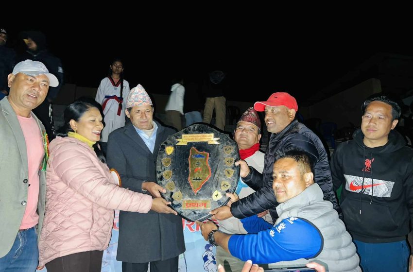  रनिङ शिल्ड कब्जा गर्ने बाटोमा ईर्खु मावि